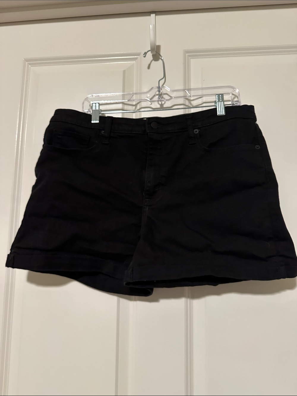 Universal Thread Black Denim Jean Shorts 16